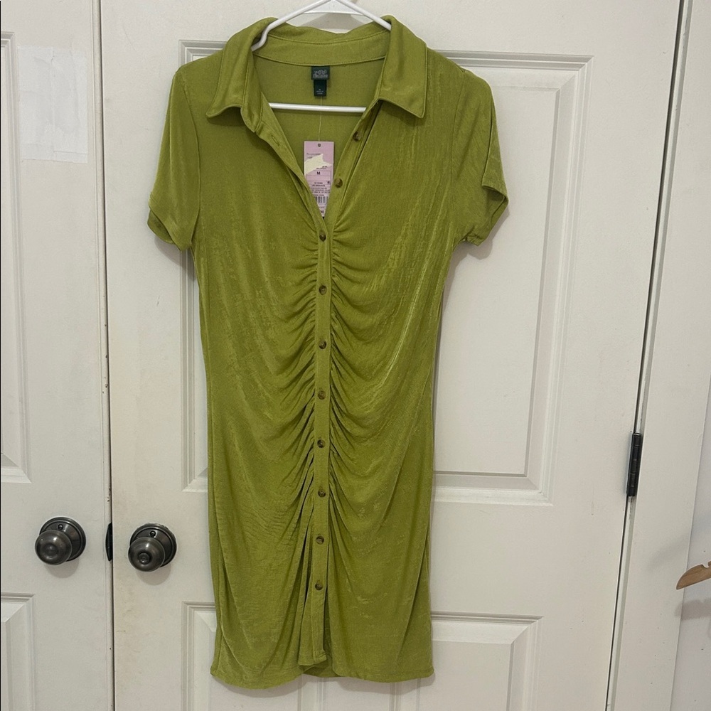 Wild Fable womens short sleeve button-down body con dress size medium lime green